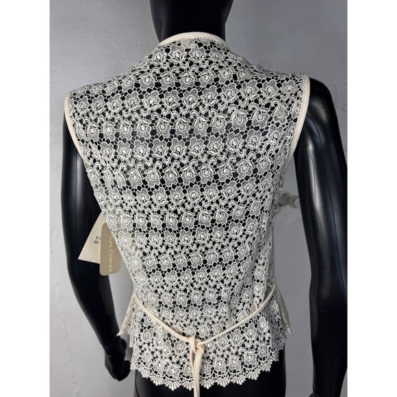 Casual Corner Cream Lace Back Vest Sleeveless Top Buttoned Sz L - Picture 2 of 11